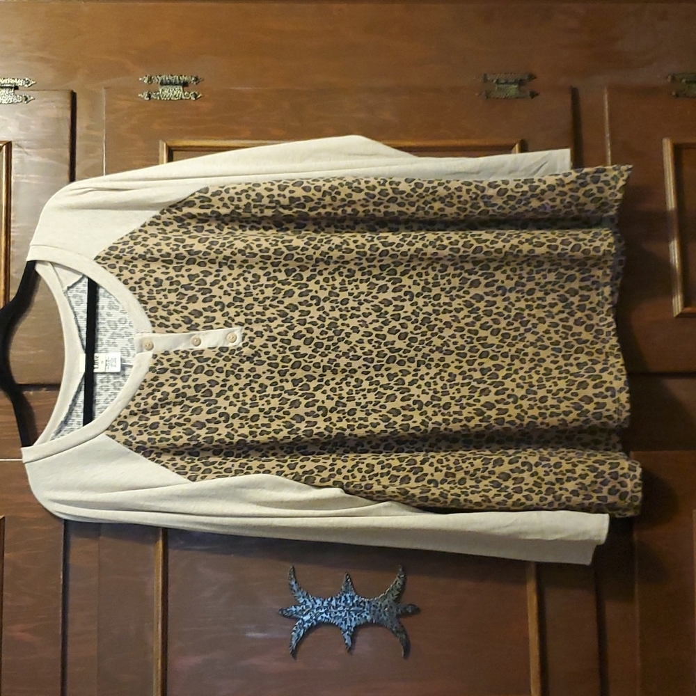 BNWOT Sew In Love leopard waffle knit top sz 3X